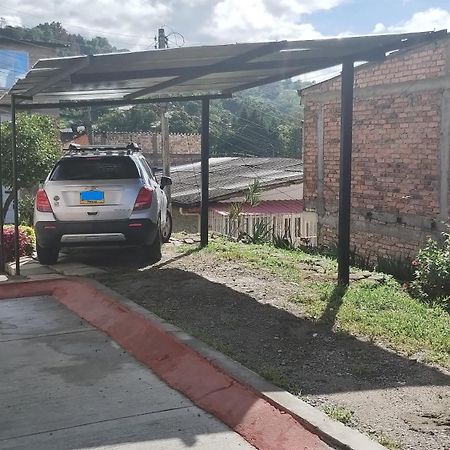 Acogedor Apartamento En Zona Turistica De Popayan Попаян Екстер'єр фото